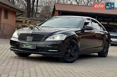 Седан Mercedes-Benz S-Class 2011 в 