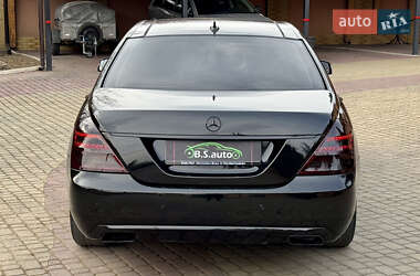 Седан Mercedes-Benz S-Class 2011 в 
