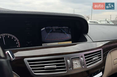 Седан Mercedes-Benz S-Class 2011 в 