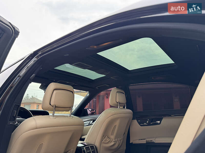 Седан Mercedes-Benz S-Class 2011 в Мукачево