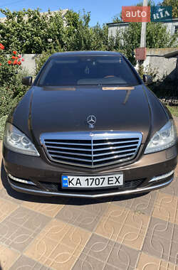 Седан Mercedes-Benz S-Class 2012 в Яготині