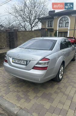 Седан Mercedes-Benz S-Class 2008 в 