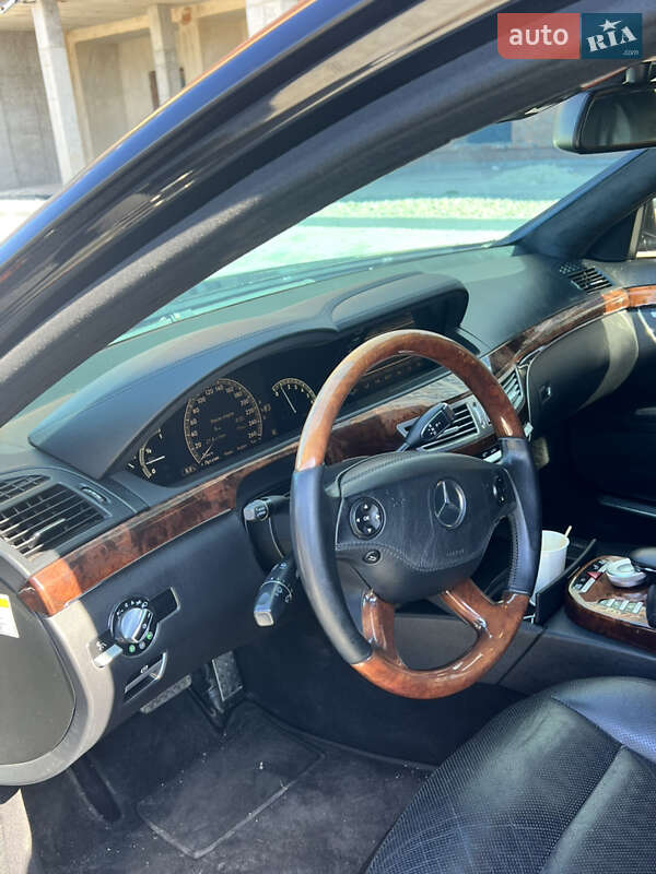 Седан Mercedes-Benz S-Class 2008 в Ивано-Франковске