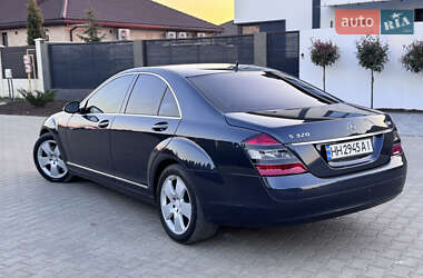 Седан Mercedes-Benz S-Class 2006 в 