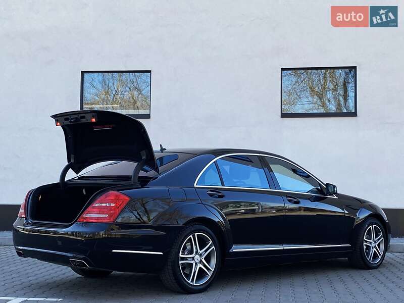 Седан Mercedes-Benz S-Class 2013 в Хмельницькому