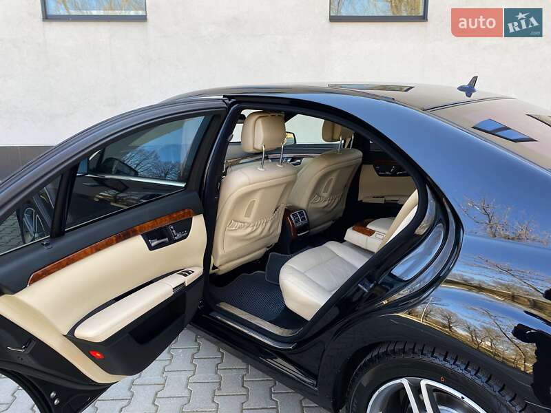 Седан Mercedes-Benz S-Class 2013 в Хмельницькому