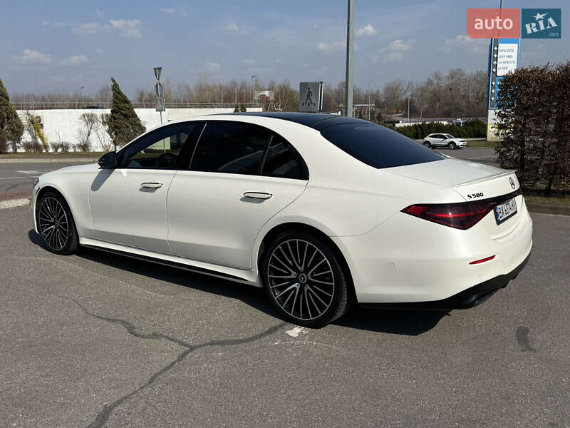 Седан Mercedes-Benz S-Class 2022 в Киеве