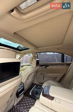 Седан Mercedes-Benz S-Class 2010 в 