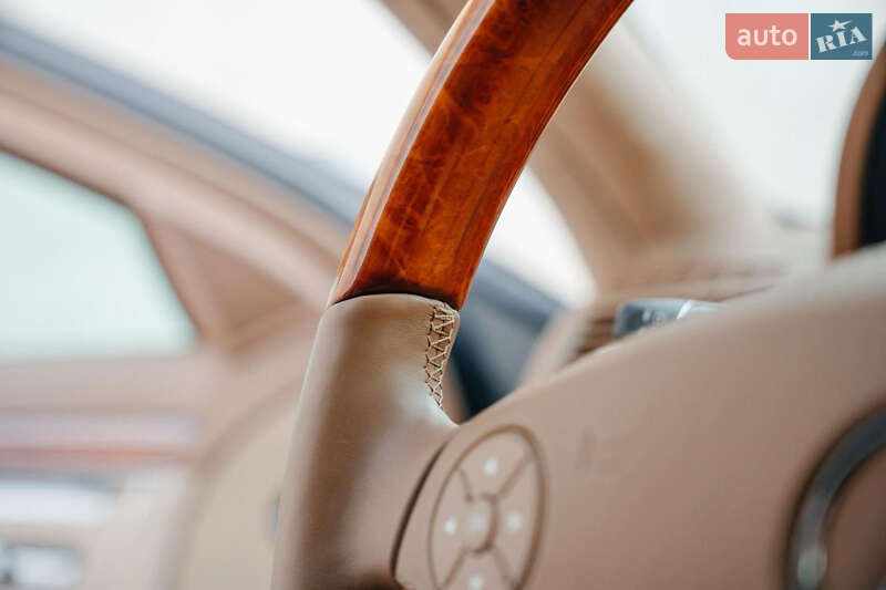 Седан Mercedes-Benz S-Class 2010 в Киеве