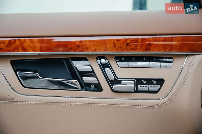 Седан Mercedes-Benz S-Class 2010 в Киеве