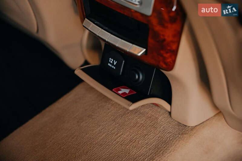 Седан Mercedes-Benz S-Class 2010 в Киеве