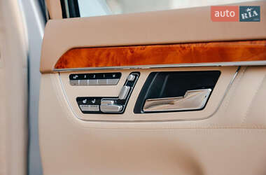 Седан Mercedes-Benz S-Class 2010 в 