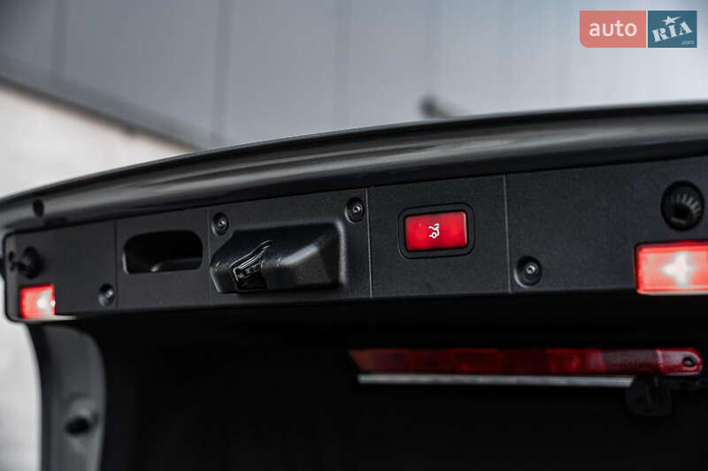 Седан Mercedes-Benz S-Class 2010 в Киеве