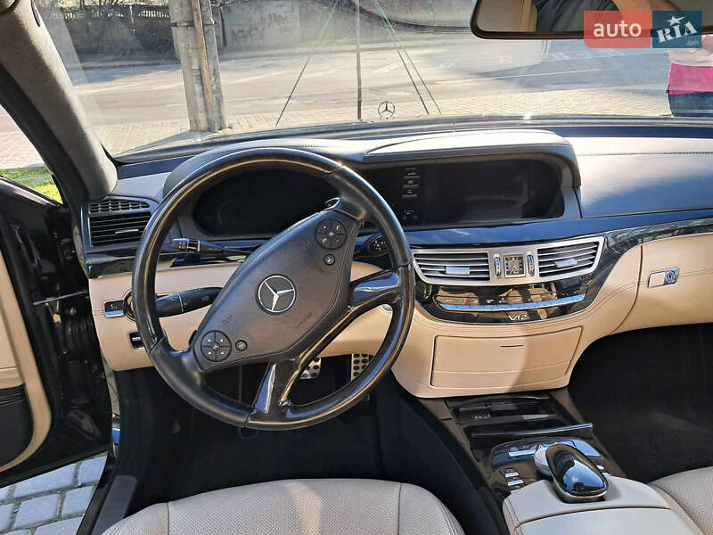 Седан Mercedes-Benz S-Class 2010 в Ивано-Франковске