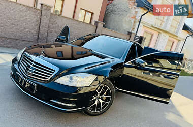 Седан Mercedes-Benz S-Class 2011 в 
