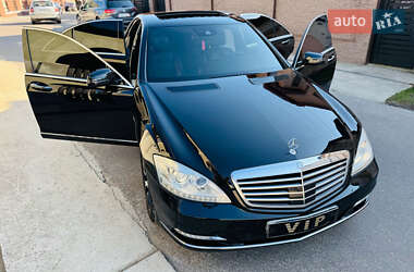 Седан Mercedes-Benz S-Class 2011 в 