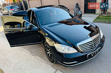 Седан Mercedes-Benz S-Class 2011 в 