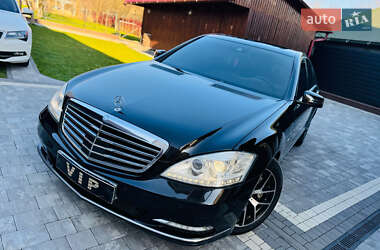 Седан Mercedes-Benz S-Class 2011 в 