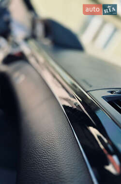 Седан Mercedes-Benz S-Class 2011 в 