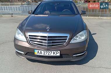 Седан Mercedes-Benz S-Class 2011 в 