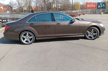 Седан Mercedes-Benz S-Class 2011 в 