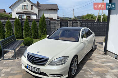 Седан Mercedes-Benz S-Class 2010 в 