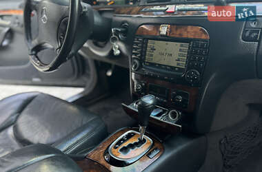 Седан Mercedes-Benz S-Class 2005 в 