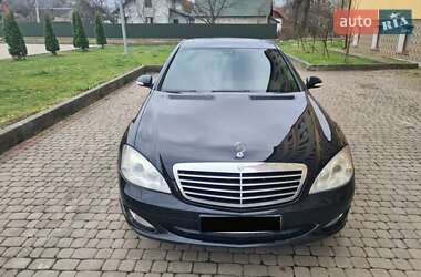 Седан Mercedes-Benz S-Class 2006 в 