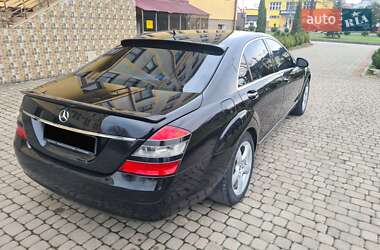 Седан Mercedes-Benz S-Class 2006 в 