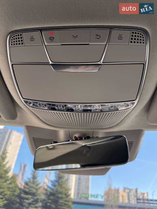 Седан Mercedes-Benz S-Class 2018 в Києві
