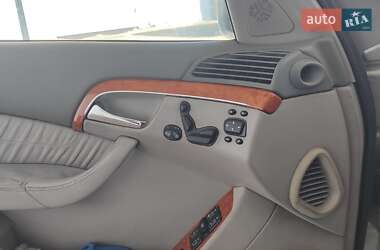 Седан Mercedes-Benz S-Class 2003 в 