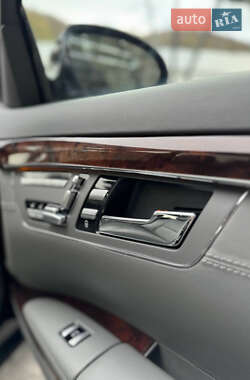 Седан Mercedes-Benz S-Class 2007 в 