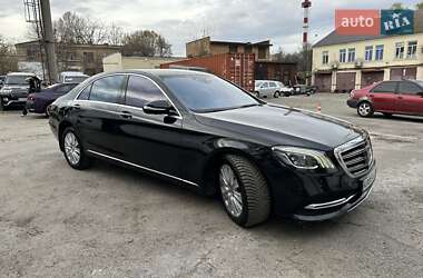 Седан Mercedes-Benz S-Class 2018 в 