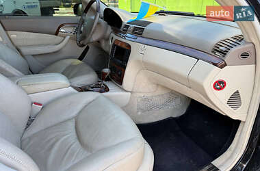 Седан Mercedes-Benz S-Class 2005 в 