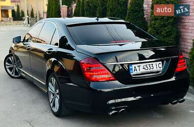 Седан Mercedes-Benz S-Class 2006 в 