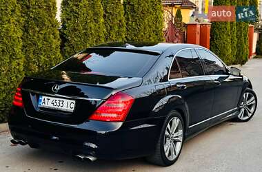 Седан Mercedes-Benz S-Class 2006 в 