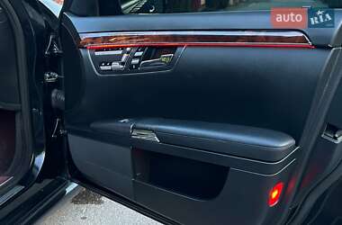 Седан Mercedes-Benz S-Class 2006 в 