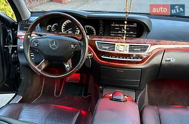 Седан Mercedes-Benz S-Class 2006 в 