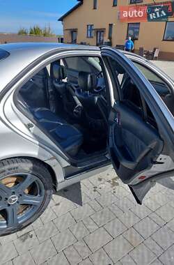 Седан Mercedes-Benz S-Class 2001 в 