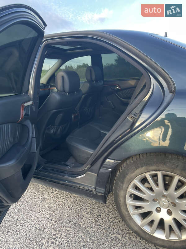 Седан Mercedes-Benz S-Class 2003 в Львове