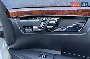 Седан Mercedes-Benz S-Class 2008 в 