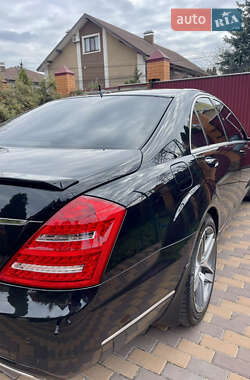 Седан Mercedes-Benz S-Class 2011 в 