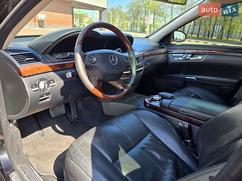 Седан Mercedes-Benz S-Class 2006 в Одесі