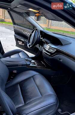 Седан Mercedes-Benz S-Class 2013 в 