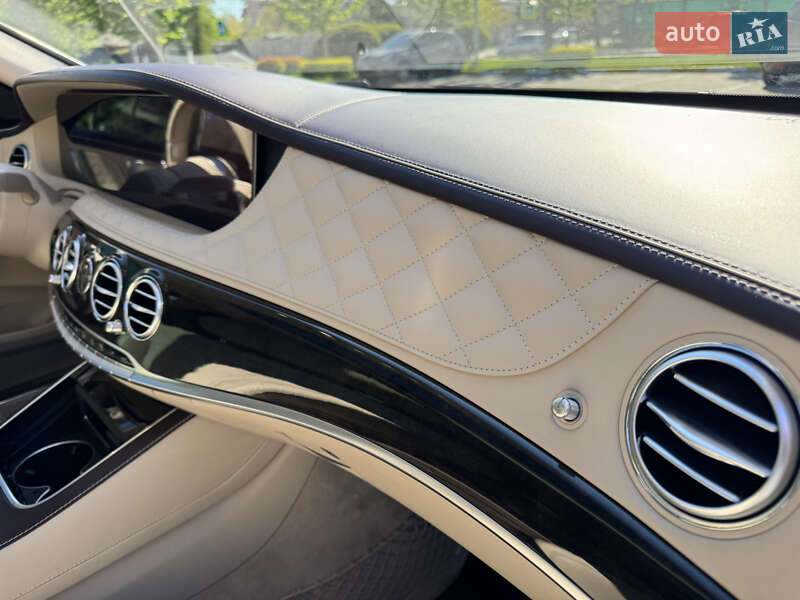 Седан Mercedes-Benz S-Class 2018 в Києві