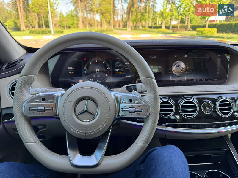 Седан Mercedes-Benz S-Class 2018 в Києві
