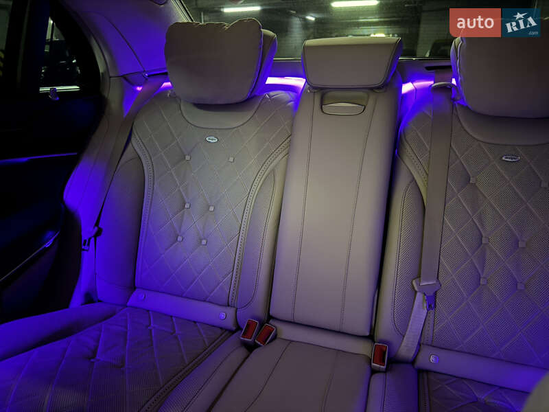 Седан Mercedes-Benz S-Class 2018 в Києві