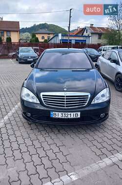 Седан Mercedes-Benz S-Class 2005 в 
