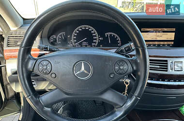 Седан Mercedes-Benz S-Class 2011 в 