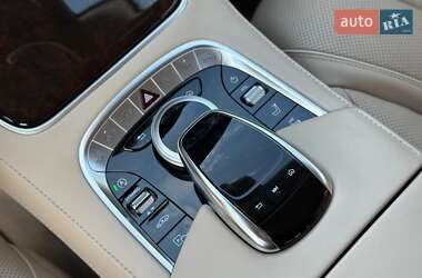 Седан Mercedes-Benz S-Class 2019 в 